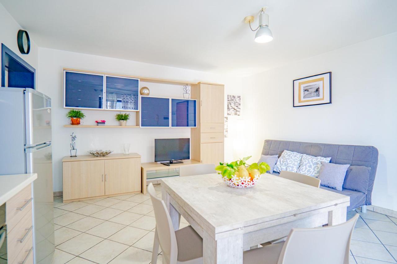 Apartamento Castle Living CTA Exterior foto
