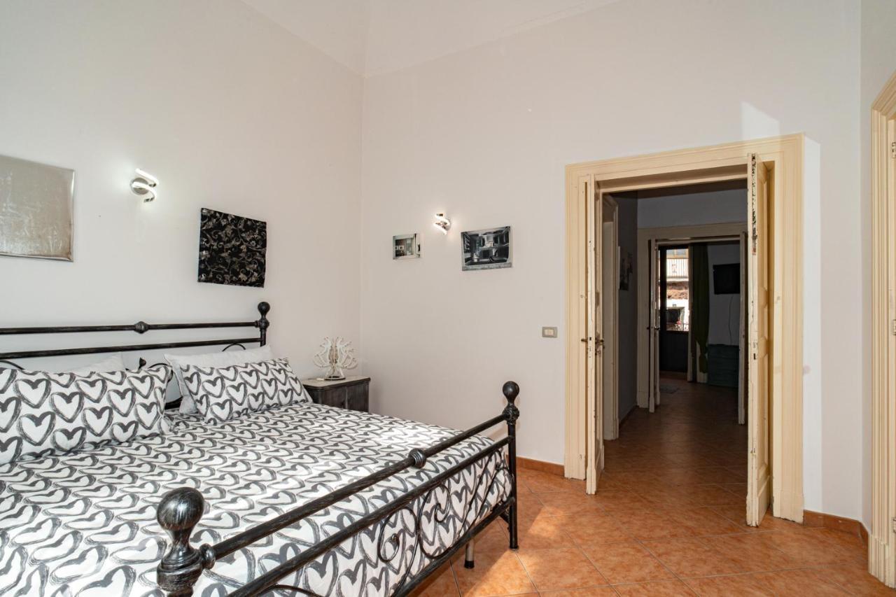 Apartamento Castle Living CTA Exterior foto