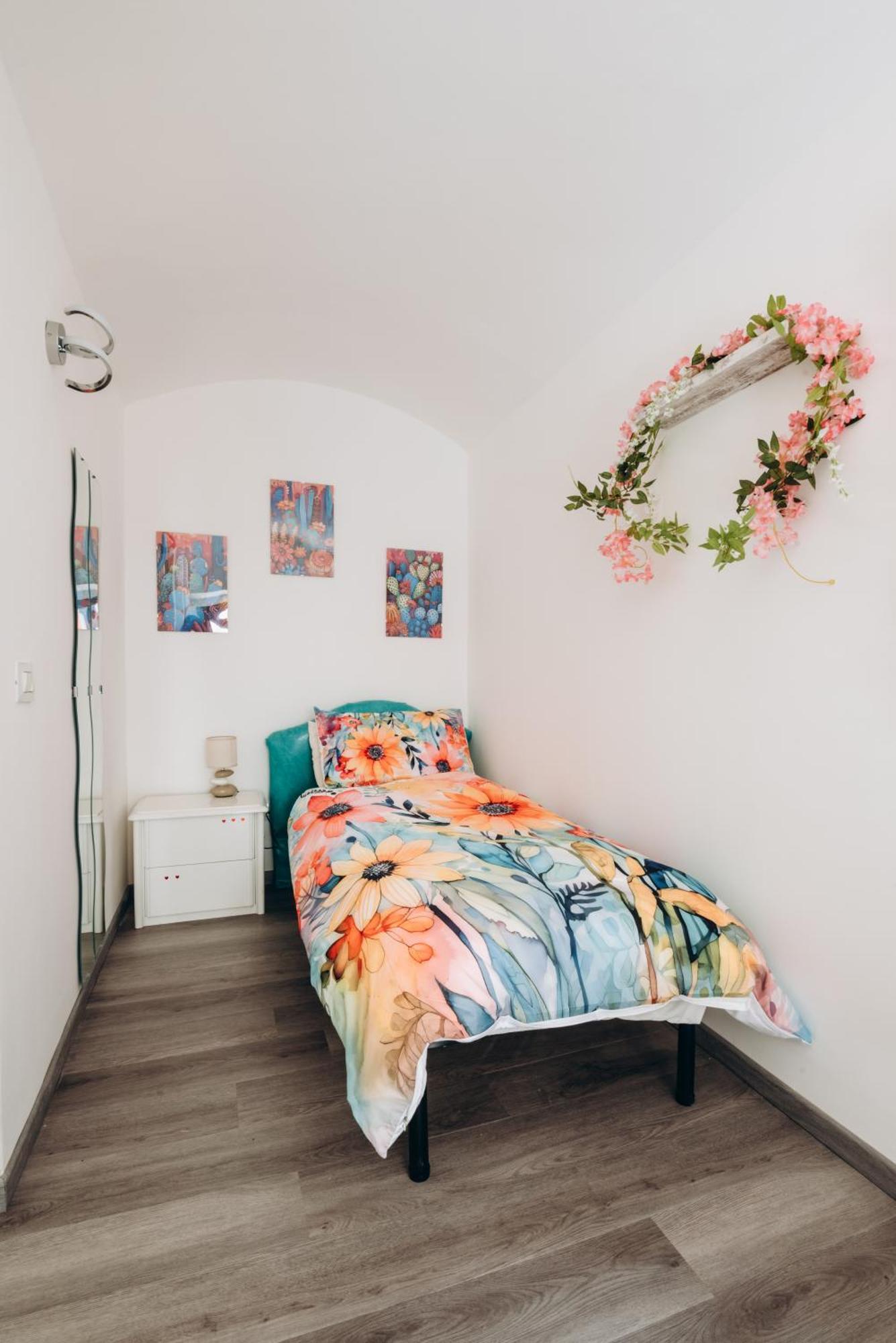Apartamento Castle Living CTA Exterior foto